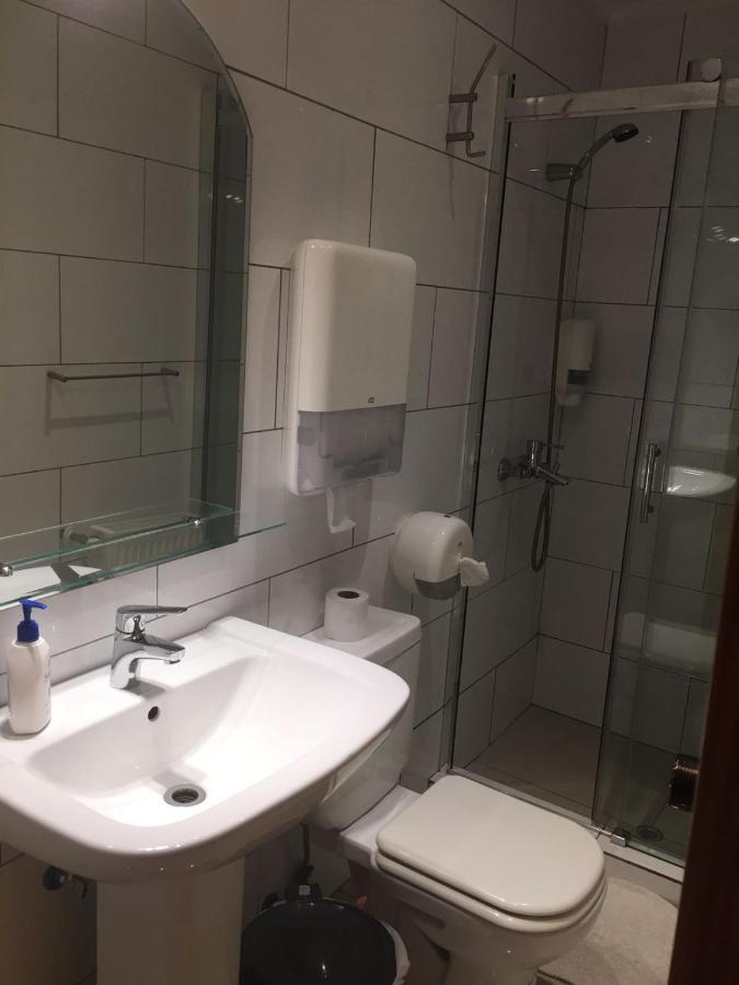 Hostal Balmaceda Punta Arenas Dış mekan fotoğraf